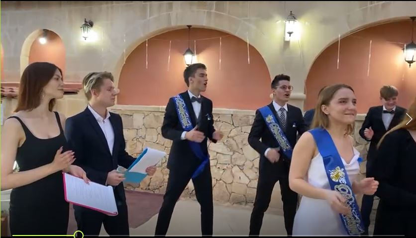 Выступление выпускников школы-пансиона Malta Crown