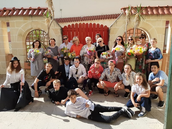 Поздравление педагогического коллектива в Malta Crown с Днем Учителя